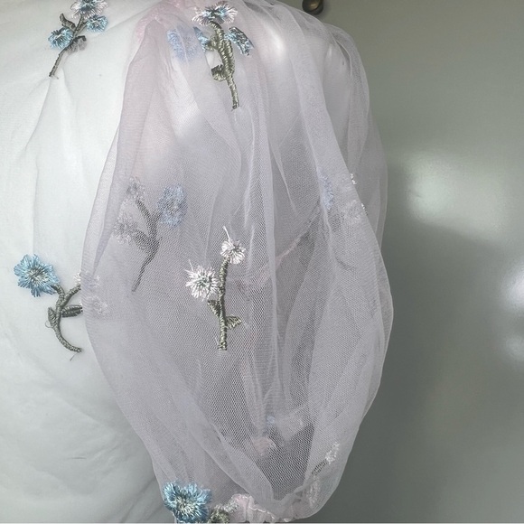 Forever 21 ShirtTops Large LightPink Embroidery Floral Sheer Croptop Puff Sleeve - Picture 10 of 12